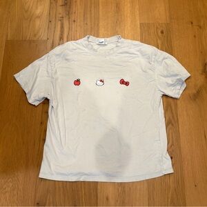 Womens Zara Distressed GRAY Sanrio Hello Kitty Tshirt Size M